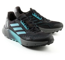 Chaussures Adidas Terrex